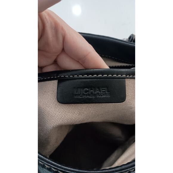 Vtg Michael Kors Satchel bag Genuine Leather Black,white stitching Zip mob wife - Picture 9 of 12